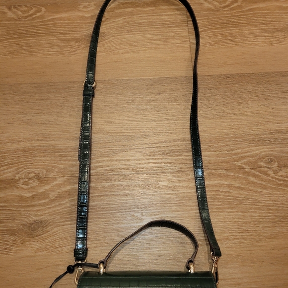 DKNY Alison Women’s Crossbody Satchel Bag R33NPA05 / Dark Green New - Picture 4 of 13